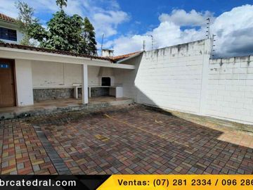 Casa de venta en Caminos viejo Baños – código:17470