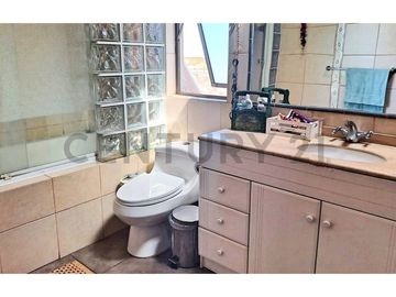 Se vende casa en el Rosario de Peñuelas