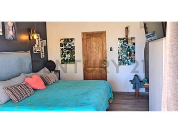 Se vende casa en el Rosario de Peñuelas