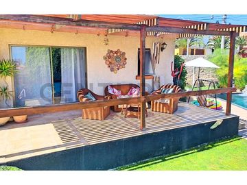 Se vende casa en el Rosario de Peñuelas