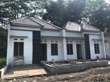 RUMAH CANTIK HARGA PALING MURAH 10 MENIT DARI PUSAT KOTA MAGELANG