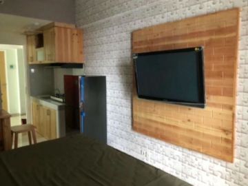 Apt. Bale Hinggil Full Furnished View Pool Okkra