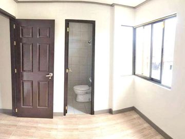 3BR HOUSE AND LOT NEAR SM CITY BACOOR - TIRONA HIGHWAY