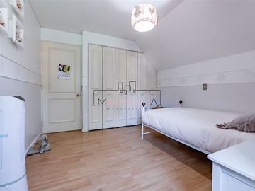 Casa en Venta en PRECIOSA CASA REMODELADA EN JARDIN DE LA DEHESA