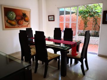 casa en venta en ciudad jardín. Cod V3868