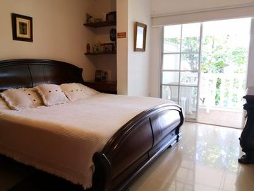 casa en venta en ciudad jardín. Cod V3868