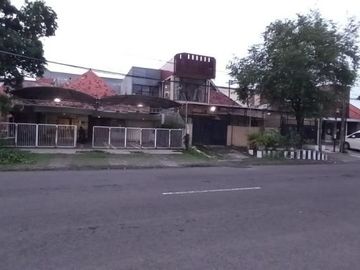 Rumah Pusat Kota Dijual Jalan Musi Wonokromo