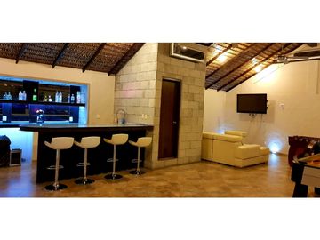 CASA EN VENTA CON VISTA AL LAGO 