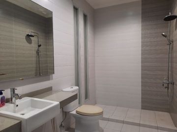 Rumah Bagus Ada Swimming Pool Di Lebak Bulus Jaksel -DW/AC 5204 BR