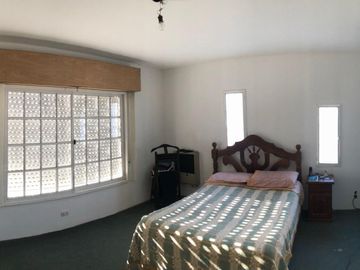 OPORTUNIDAD - CASA DE 3 AMBIENTES EN VENTA - ITUZAINGO NORTE