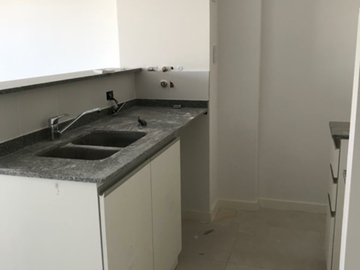 se vende excelente monoambiente divisible a estrenar
