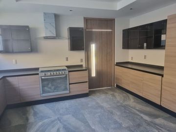 ¡¡ EN VENTA GARDEN HOUSE HERMOSO !!  EN BOSQUE REAL !