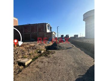 ¿Estás buscando el lugar perfecto para construir la casa de tus sueños o invertir en una zona con gran proyección? 🏡📈

📍 Terreno en venta en la Urba