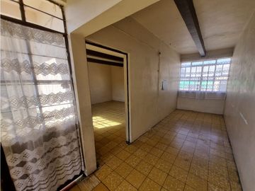 CASA CORREGIDORA, COLONIA CENTRO, ZAMORA MICHOACAN (5 DE MAYO)