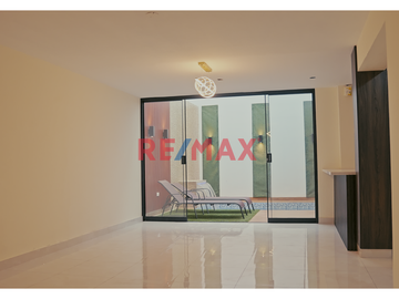 🏡 ¡Tu hogar de lujo te espera en Urbanización Mochica!

✨ 150 m² llenos de estilo, confort y modernidad.

🌟 PRIMER PISO:
🚗 2 cocheras amplias par