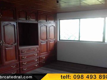 Casa de venta en Guapan Centro – código:14464