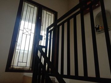 RUMAH SIAP HUNI TERAWAT LINGKUNGAN TENANG & BEBAS BANJIR JATIASIH