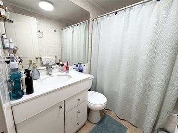 Casa en venta de 5 dorm. en Pudahuel