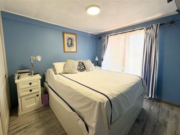 Casa en venta de 5 dorm. en Pudahuel