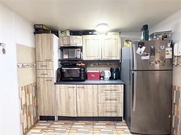 Casa en venta de 5 dorm. en Pudahuel