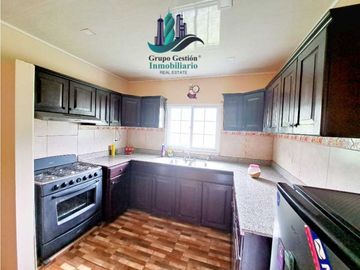 VENDO CASA DE 2HAB A 1600 M.S.N.M. Paso Ancho