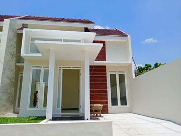 Rumah Siap Huni dekat Kantor Terpadu di Jannati Kota Malang