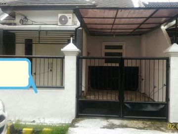 Rumah Babatan Pilang Wiyung Row jalan 2 mobil