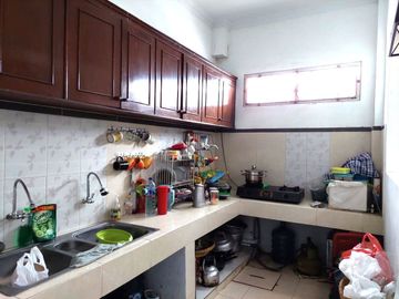 Rumah Strategis Lingkungan Perumahan di Soragan