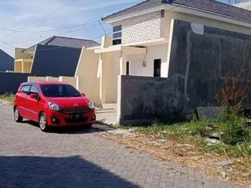 DIJUAL RUMAH Baru di Tambak Medokan Ayu