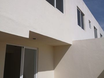 VENTA DE CASA NUEVA EN CONDOMINIO EN TENANGO DEL VALLE EDO. MEX.