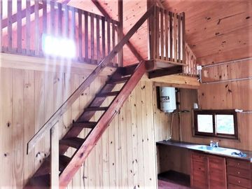 VENTA DE CASA Y CABAÑA EN DOS LOTES EN B. LA TOMA, CAPILLA DEL MONTE-