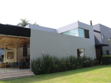 Casa en Fraccionamiento en Tabachines, Cuernavaca, Morelos CAEN-936-Fr