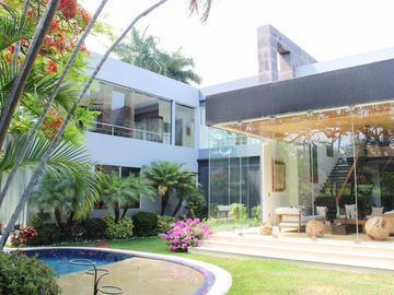 Casa en Fraccionamiento en Tabachines, Cuernavaca, Morelos CAEN-936-Fr