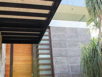 Casa en Fraccionamiento en Tabachines, Cuernavaca, Morelos CAEN-936-Fr