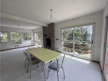 Casa 4 ambientes con vista panorámica