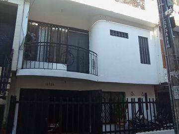 casa en venta en urbanización la nueva base. Cod V119706
