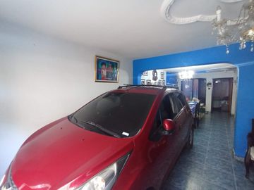 casa en venta en urbanización la nueva base. Cod V119706