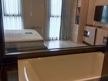 1 Bedroom Condo for sale at Rhythm Sukhumvit 36-38