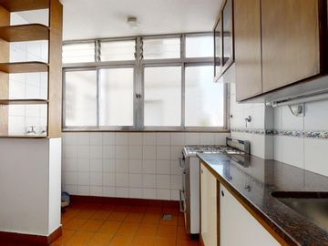 Departamento 2 Ambientes Al Frente con Balcón