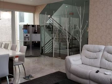 DIJUAL CEPAT!! Townhouse Minimalis Siap Huni di Kemayoran, Bisa Nego