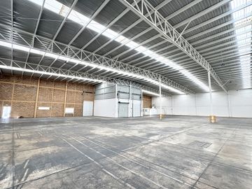 BODEGA EN VENTA PARQUE LOGISTIK