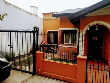 Casa en venta en Castelar Sur