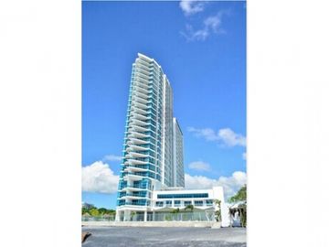 SEA CONFIABLE VENDE PH ROYAL PALM PLAYA GORGONA