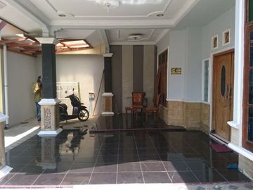 Rumah induk dan kontrakan di jln Imogiri barat KM 8