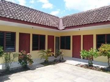 Rumah induk dan kontrakan di jln Imogiri barat KM 8