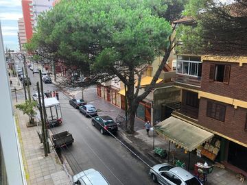 Departamento en venta - 3 dormitorios 1 baños - 75mts2 - San Bernardo Del Tuyú