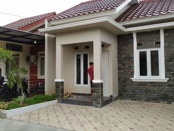 Rumah minimalis modern siap huni tanah baru Depok
