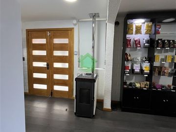 Arriendo Casa habitacional o Comercial Sector Oriente .