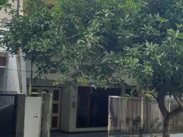 Dijual Rumah Dukuh Kupang Barat , Surabaya Barat Dekat UWK
