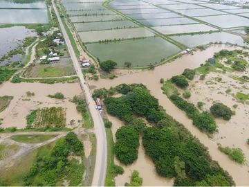 camaronera de venta de agua dulce  Tosagua- Manabi